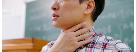 Difficoltà a deglutire: come capire e cosa fare se soffri di disfagia Difficoltà a deglutire: come capire e cosa fare se soffri di disfagia
