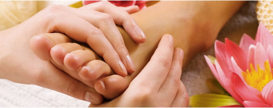 I benefici del massaggio plantare