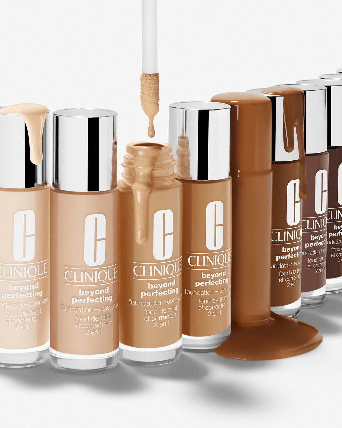 Image of Beyond Perfecting™ Foundation + Concealer 15 Clinique 1 Pezzo033