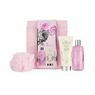 Image of Baylis & Harding Royal Bouquet Bag Gift Set033