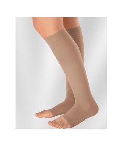 Image of Medi Mediven Plus Gambaletto Corto Compressione 1 Taglia 1 Rif. 102 1 Paio033